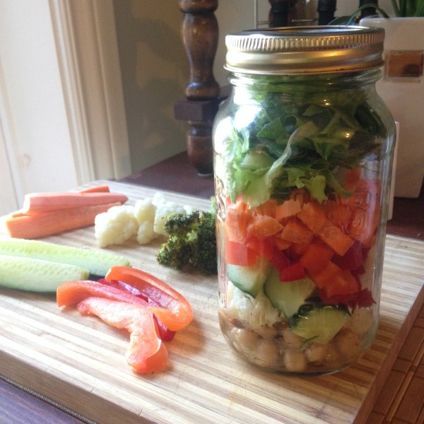 how to make salad in a jar